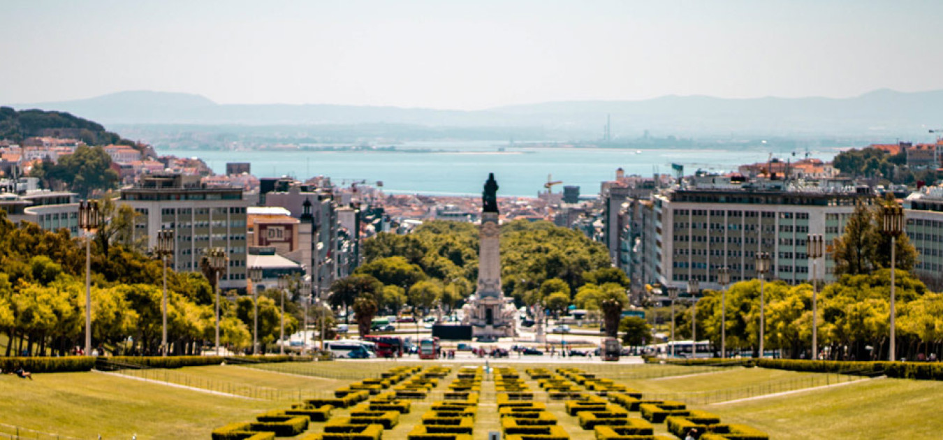 Vermietung von Minivans in Lissabon